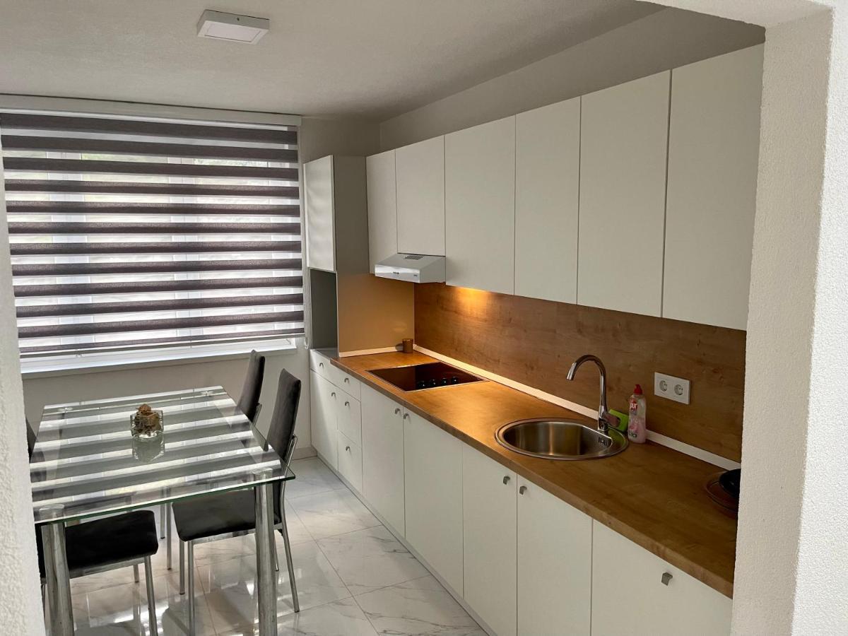 Anet Apartman วิโซโค ภายนอก รูปภาพ